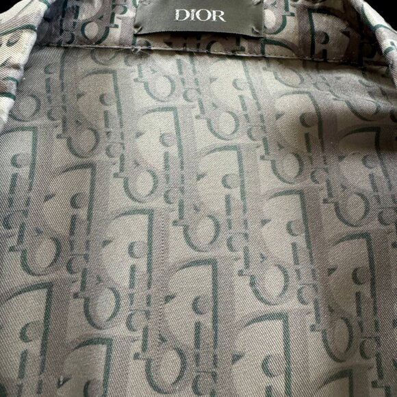 Authentic DIOR Men's Silk Button Down Short Sleeve - Picture 3 of 5